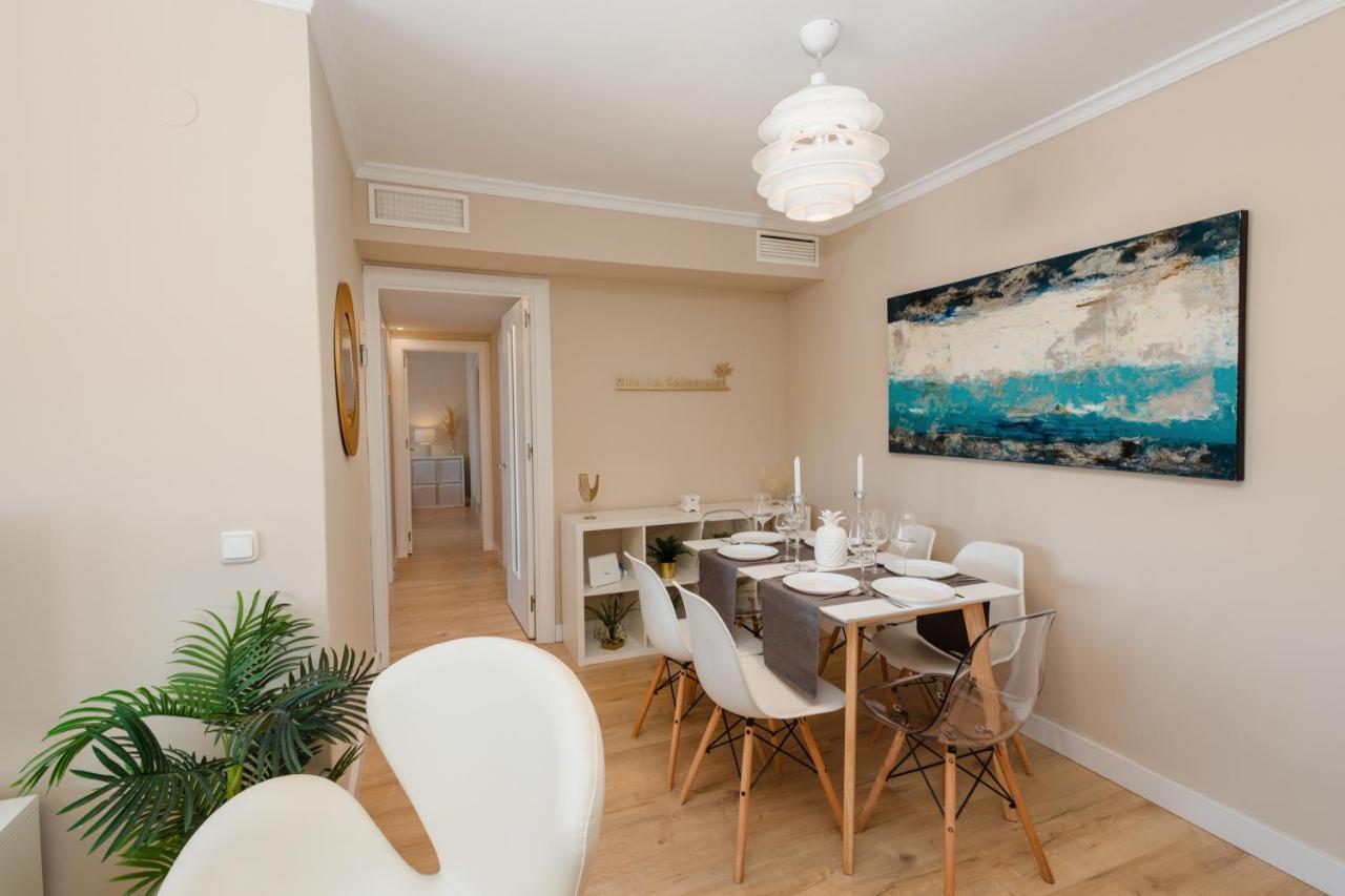 In The Historic Center Of Malaga, Very Close To The Beach And The Ave Train Station, With Private Parking Luaran gambar