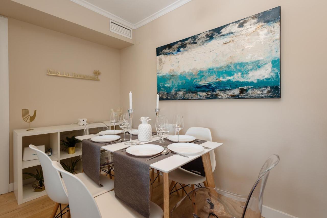 In The Historic Center Of Malaga, Very Close To The Beach And The Ave Train Station, With Private Parking Luaran gambar